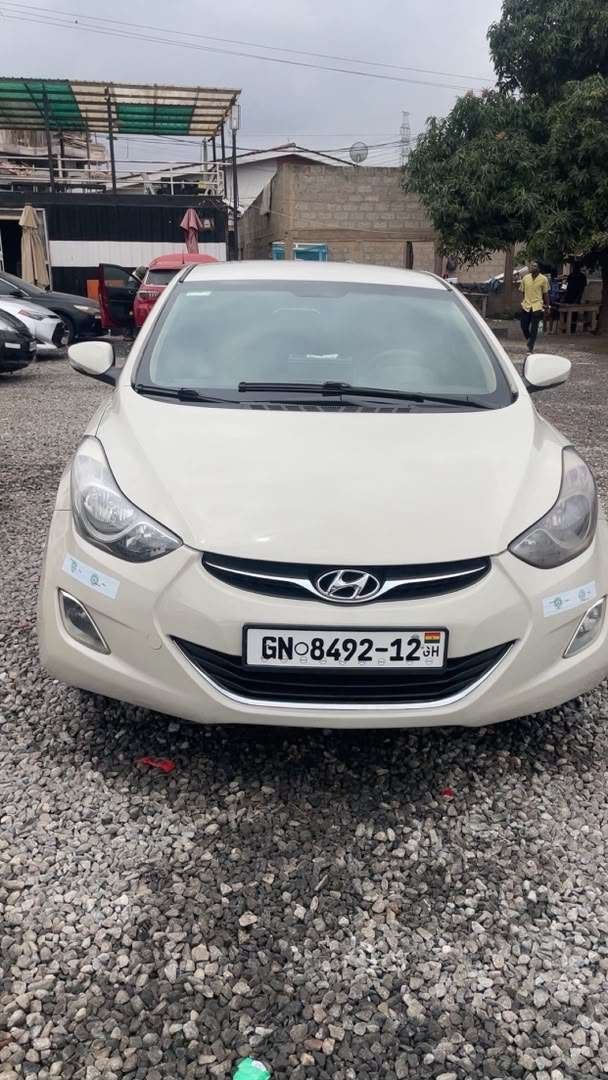 2012 Hyundai Elantra
