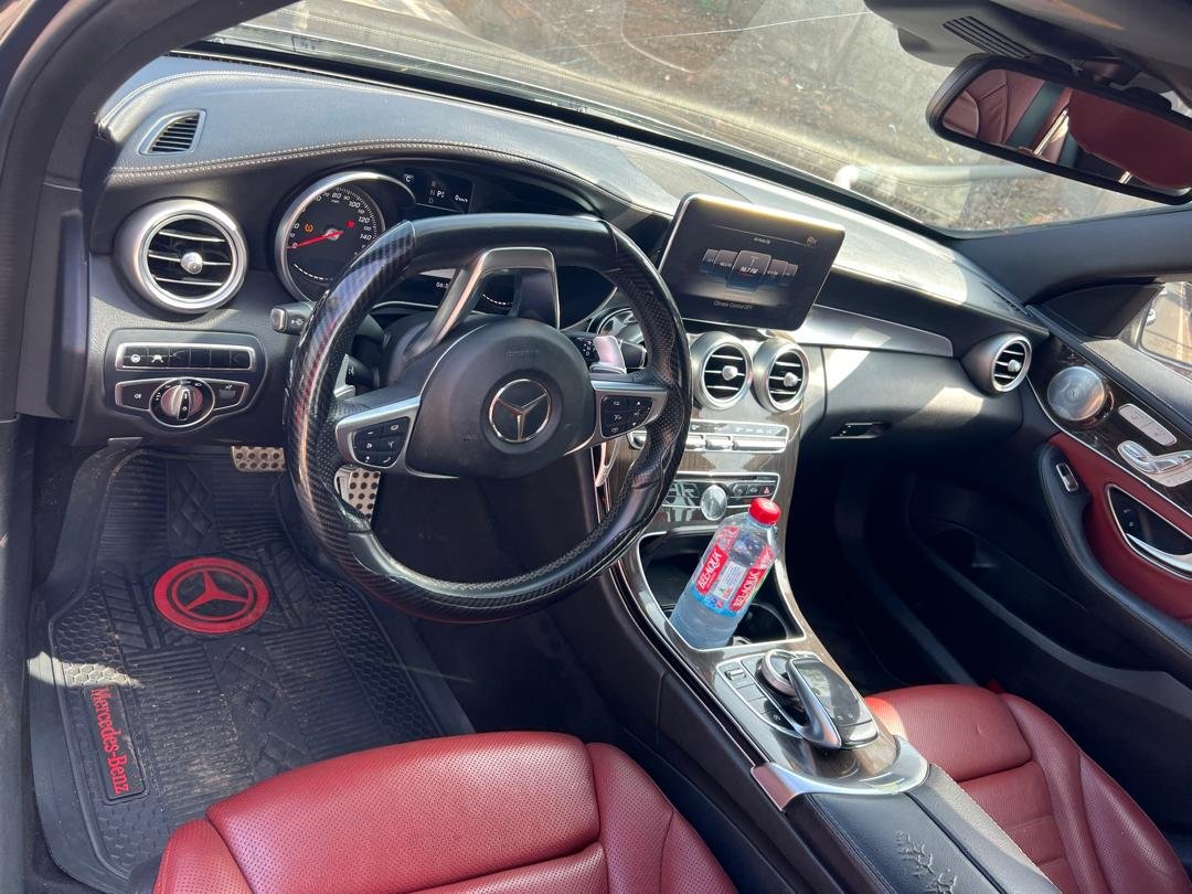 2017 Mercedes Benz C300