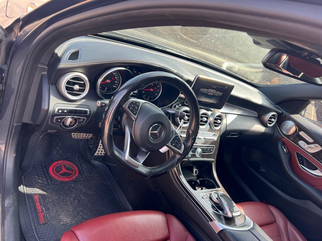 2017 Mercedes Benz C300